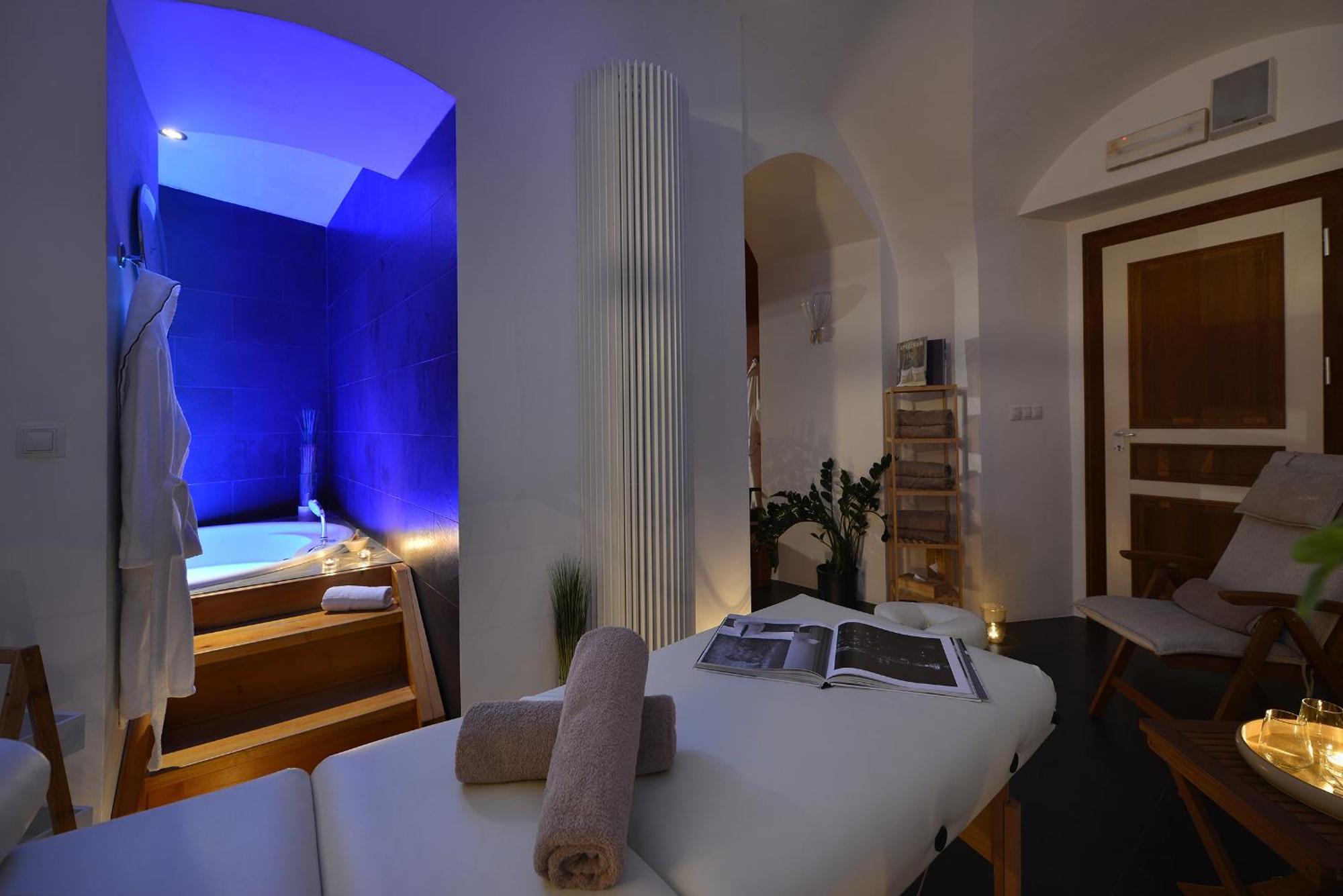 Design Neruda 4* Prag